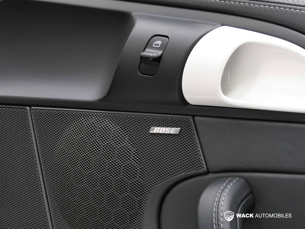 Porsche 997.2 Carrera GTS