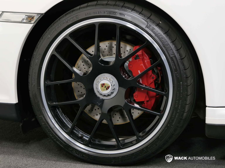 Porsche 997.2 Carrera GTS