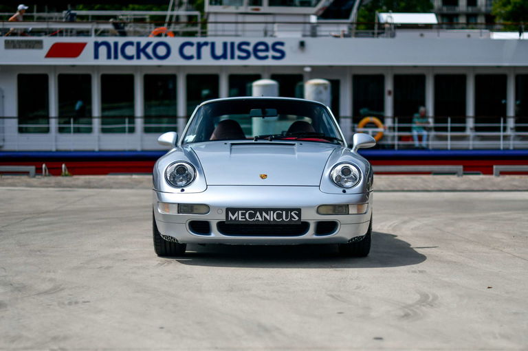 Porsche 993 Carrera 4S