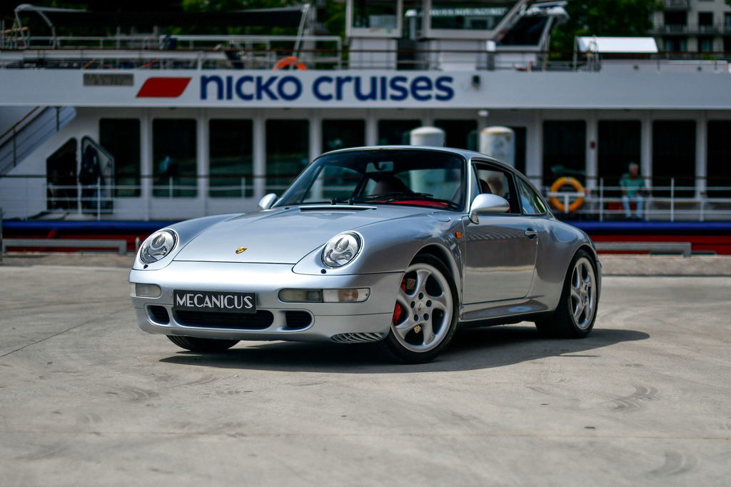 Porsche 993 Carrera 4S