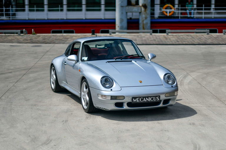 Porsche 993 Carrera 4S