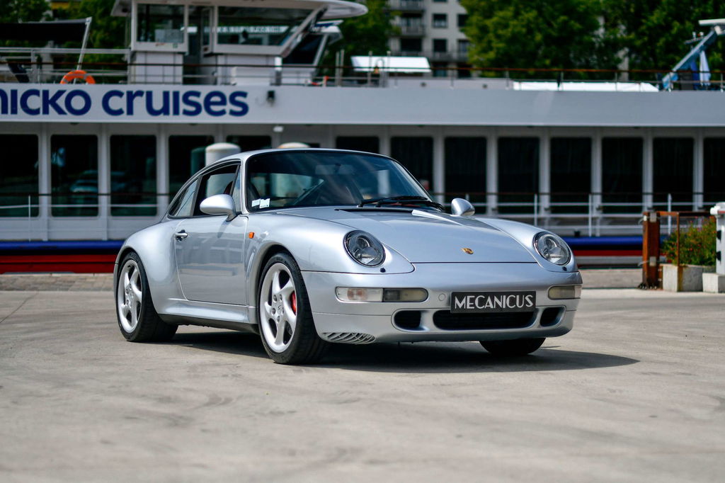 Porsche 993 Carrera 4S