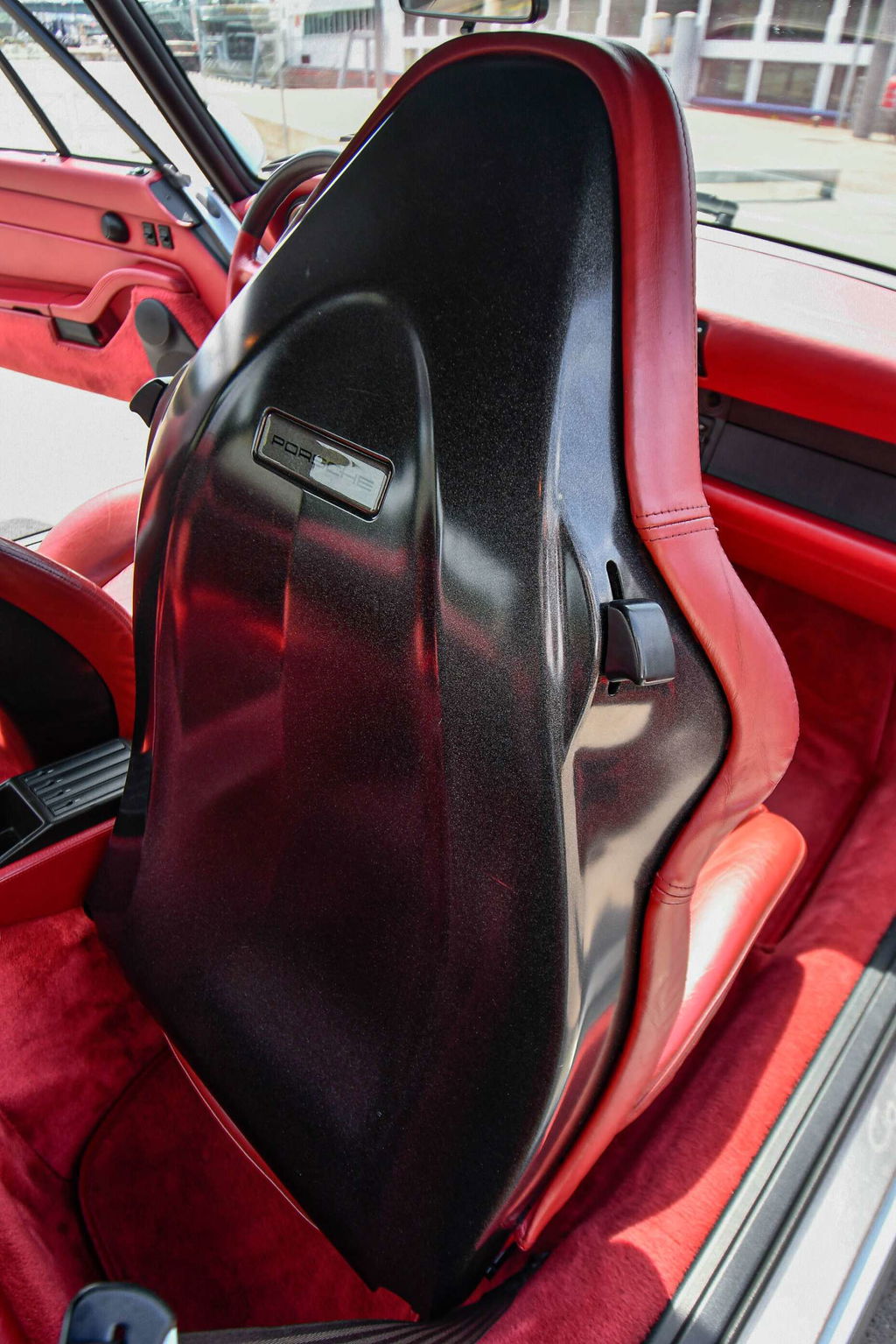 Porsche 993 Carrera 4S