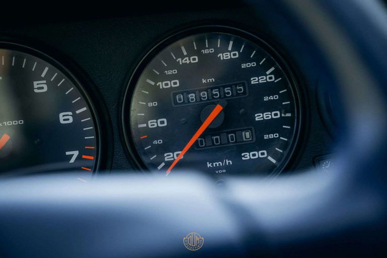 Porsche 993 Carrera 4