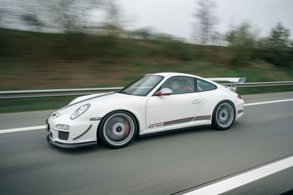 Porsche 997 GT3 RS 4.0