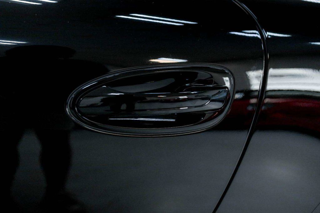 Porsche 991 Carrera 4 Black Edition