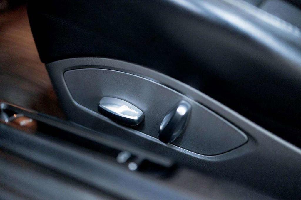 Porsche 991 Carrera 4 Black Edition