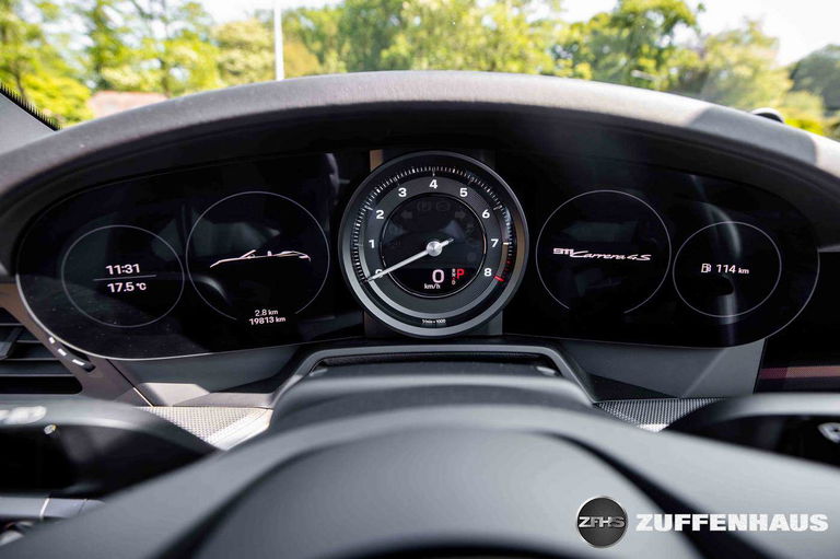 Porsche 992 Carrera 4S