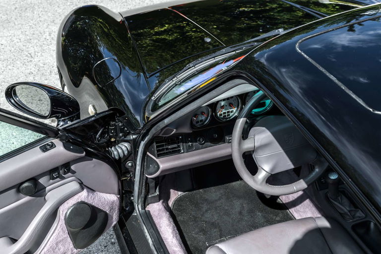 Porsche 993 Carrera 4S