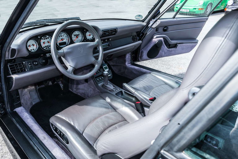 Porsche 993 Carrera 4S