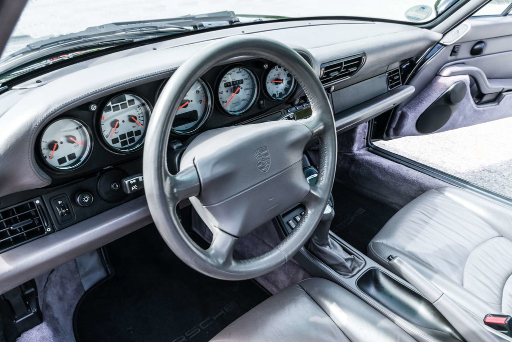 Porsche 993 Carrera 4S