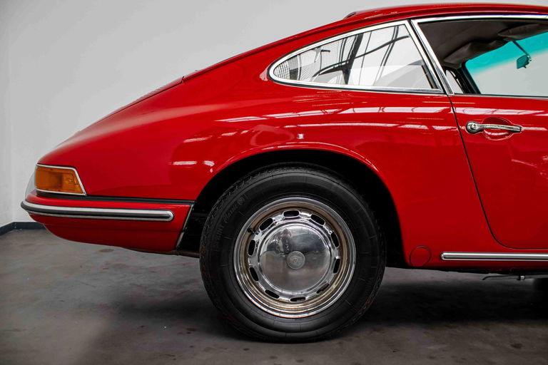 Porsche 911 (F-Modell)