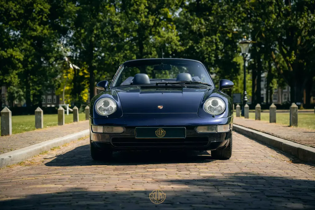 Porsche 993 Carrera 4