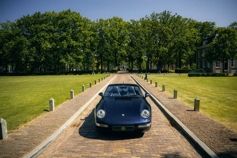Porsche 993 Carrera 4