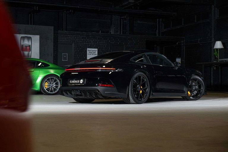 Porsche 992 GT3 Touring