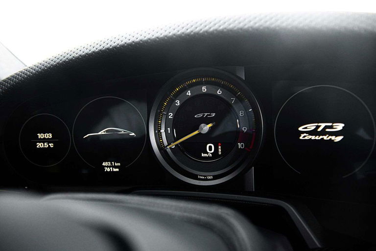 Porsche 992 GT3 Touring