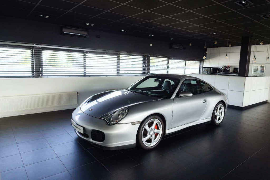 Porsche 996 Carrera 4S
