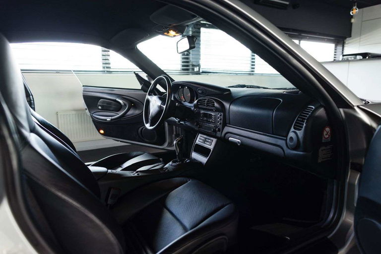 Porsche 996 Carrera 4S