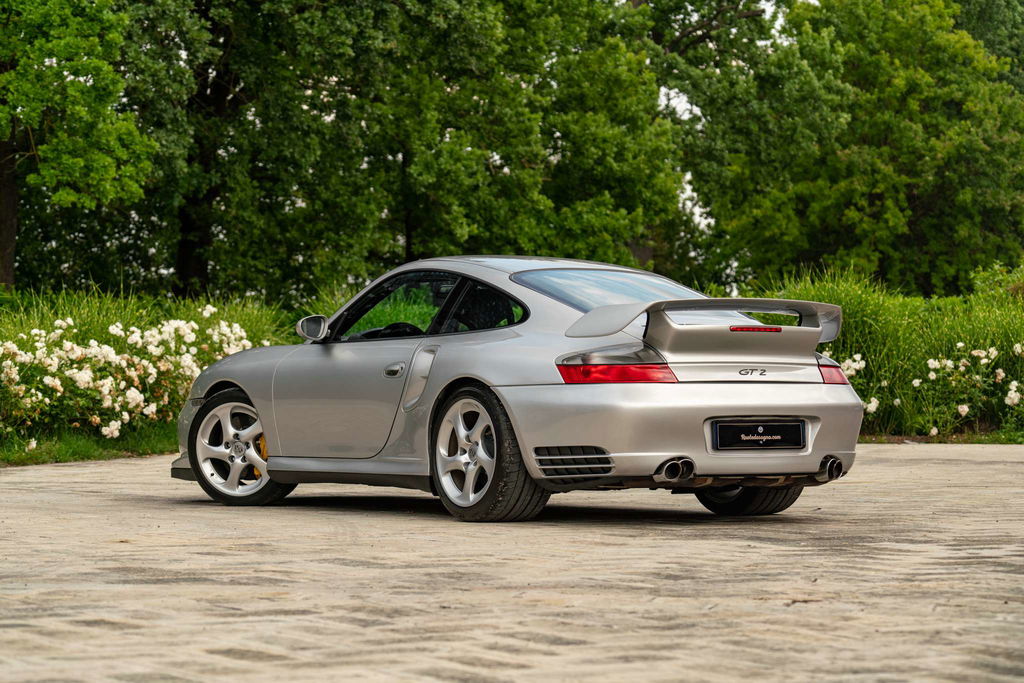Porsche 996 GT2
