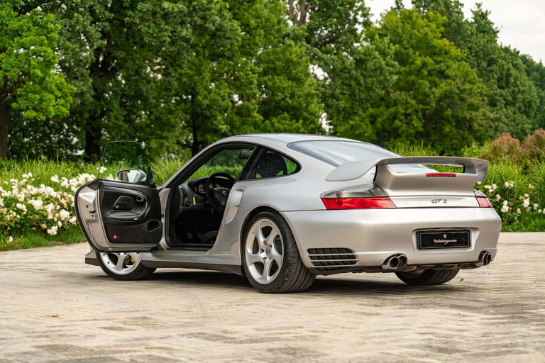 Porsche 996 GT2