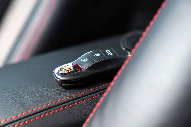 Porsche 991 GT3 Touring