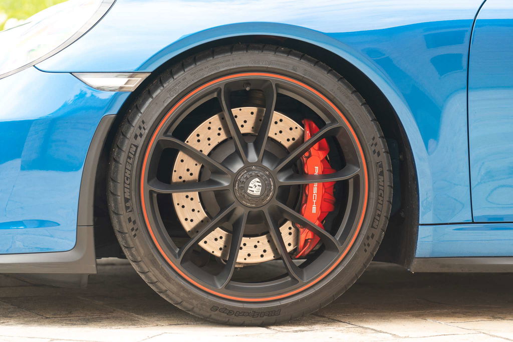 Porsche 991 GT3 Touring