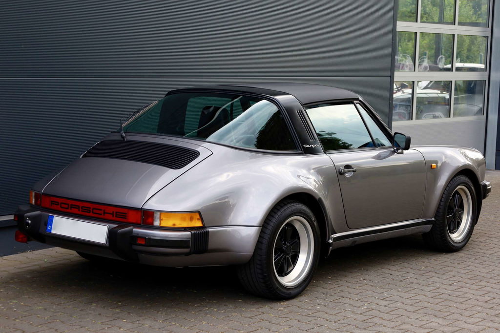 Porsche 911 Carrera 3.2 WTL
