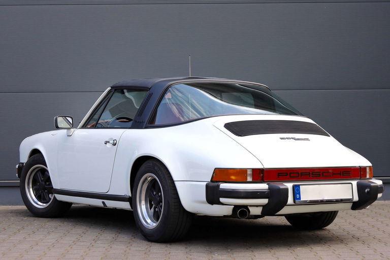 Porsche 911 SC