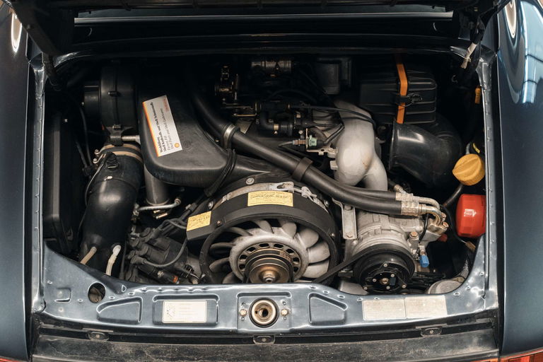 Porsche 964 Carrera 2