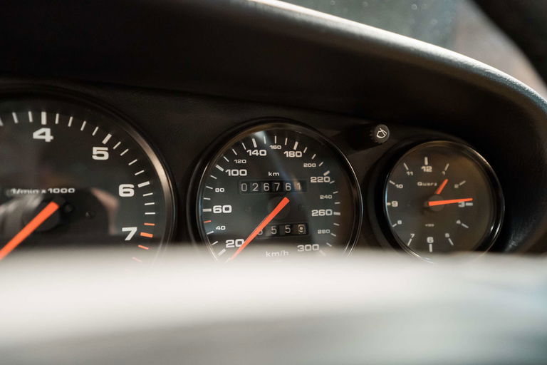 Porsche 964 Carrera 2