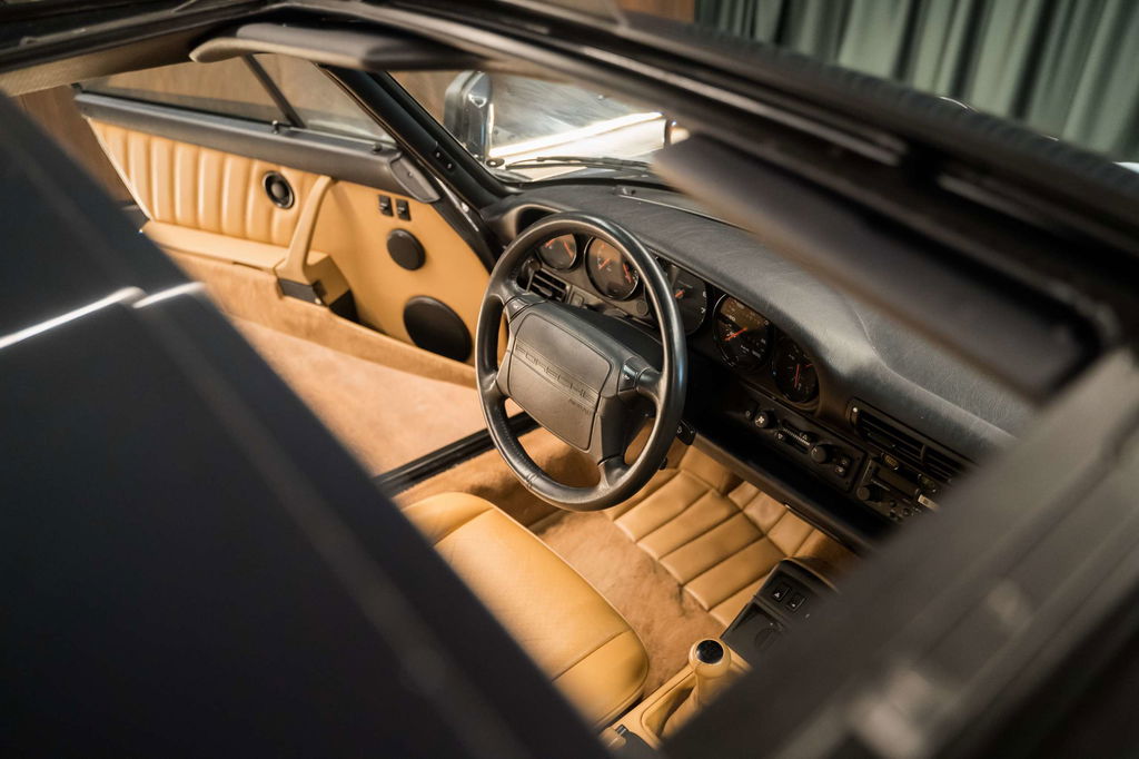 Porsche 964 Carrera 2