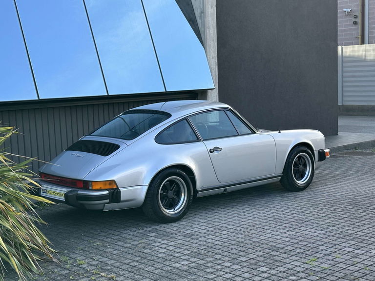 Porsche 911 SC