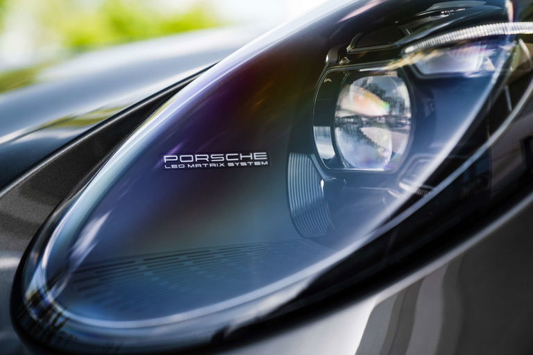 Porsche 992 Carrera GTS