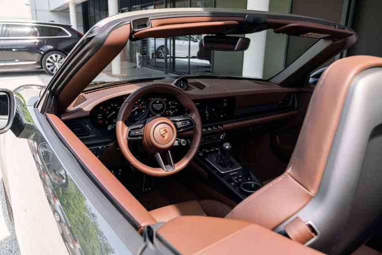 Porsche 992 Carrera GTS