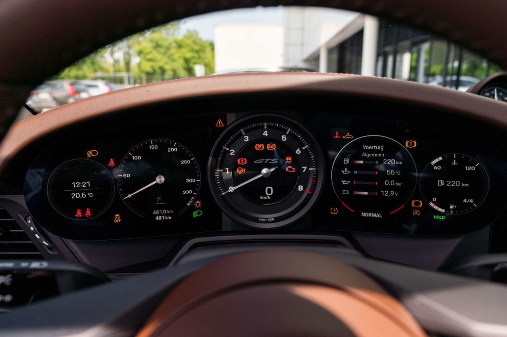 Porsche 992 Carrera GTS