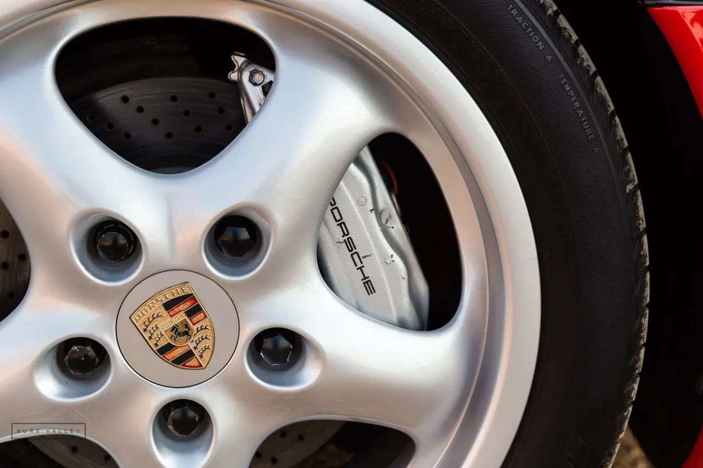 Porsche 993 Carrera 4