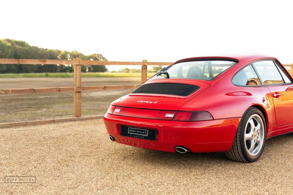 Porsche 993 Carrera 4