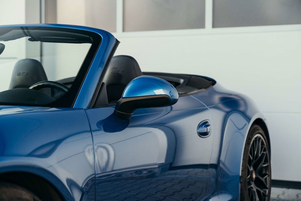 Porsche 991 Carrera 4 GTS