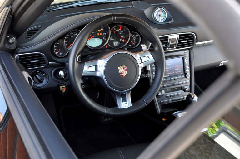 Porsche 997.2 Carrera Black Edition