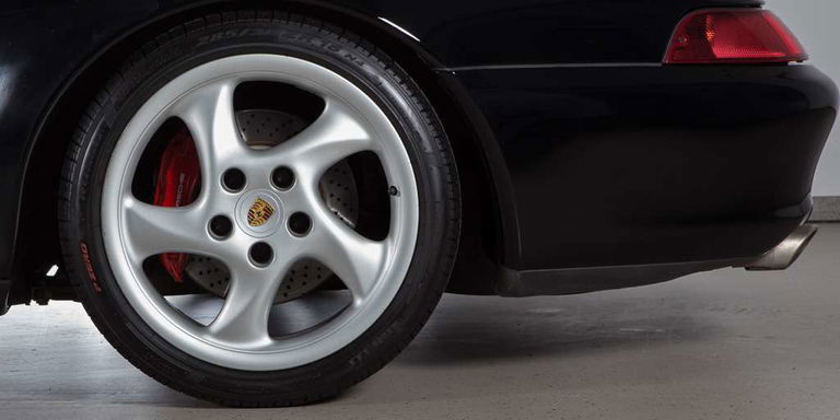 Porsche 993 Carrera 4S