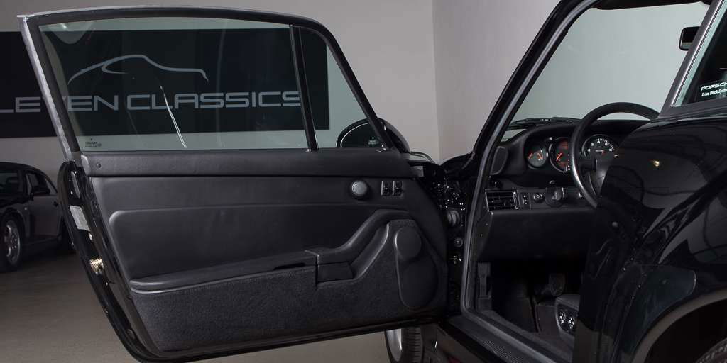 Porsche 993 Carrera 4S