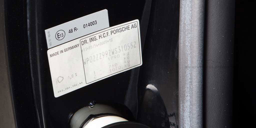 Porsche 993 Carrera 4S