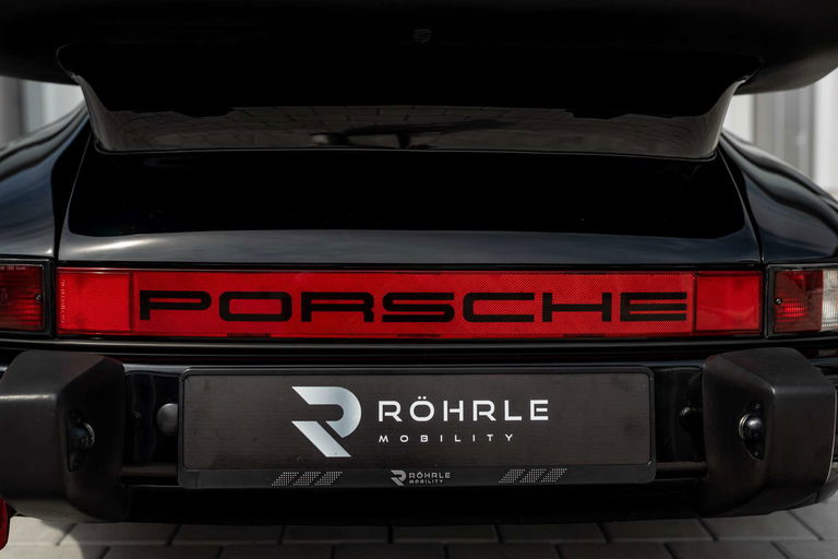 Porsche 911 Carrera 3.2 WTL