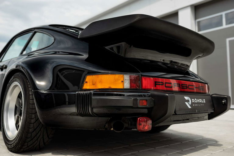 Porsche 911 Carrera 3.2 WTL