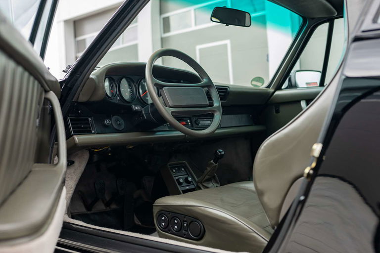 Porsche 911 Carrera 3.2 WTL