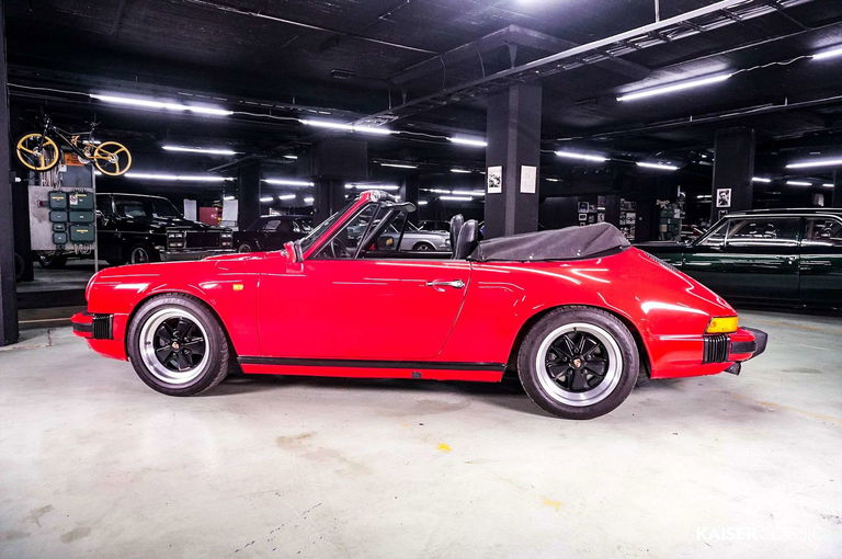 Porsche 911 Carrera 3.2