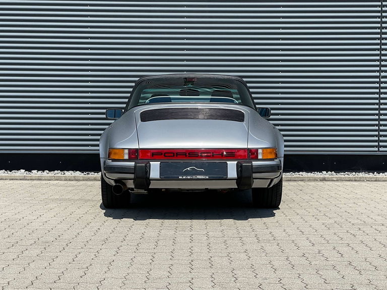 Porsche 911 Carrera 3.2 (US)