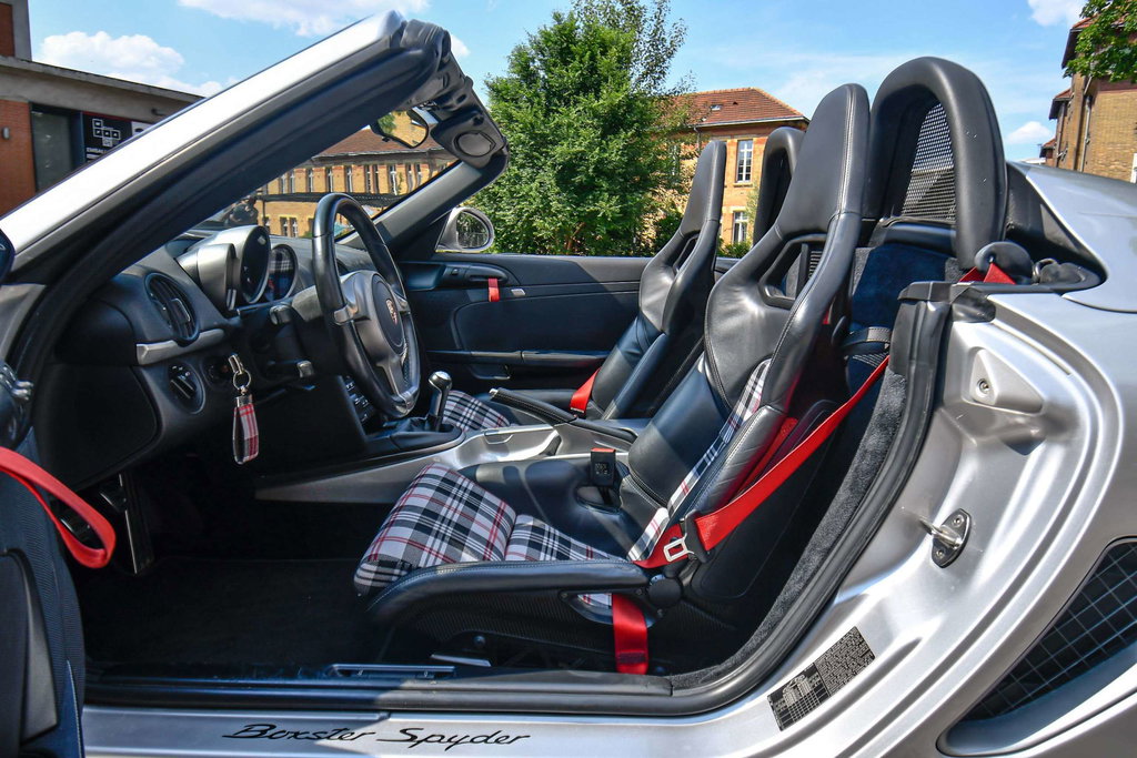 Porsche 987 Boxster Spyder