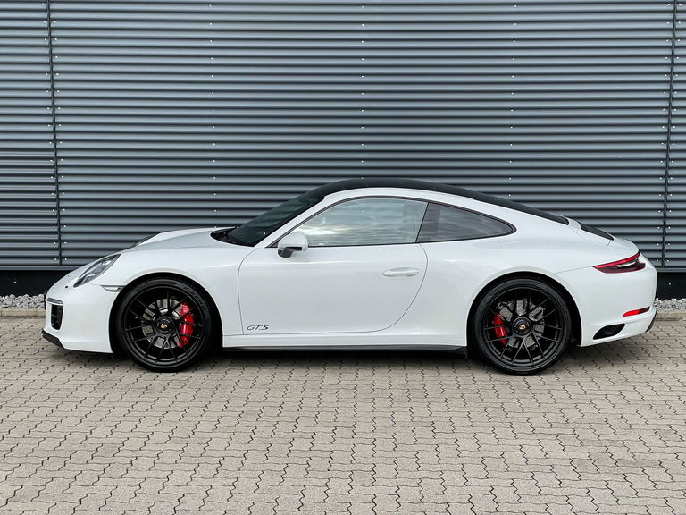 Porsche 991.2 Carrera GTS