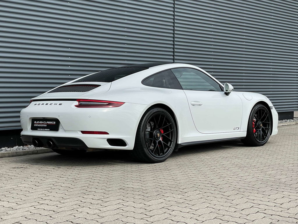 Porsche 991.2 Carrera GTS